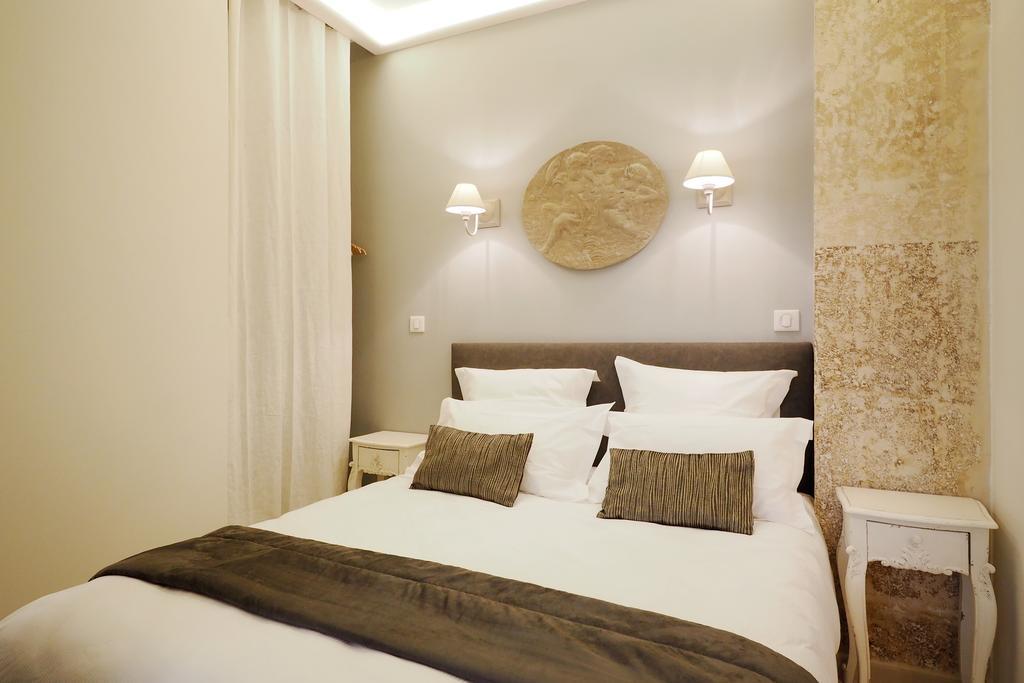 Saint Germain Cosy Chicsuites Parijs Kamer foto